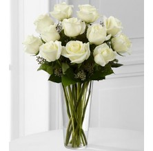 Charming Bloom -12 Stems Vase